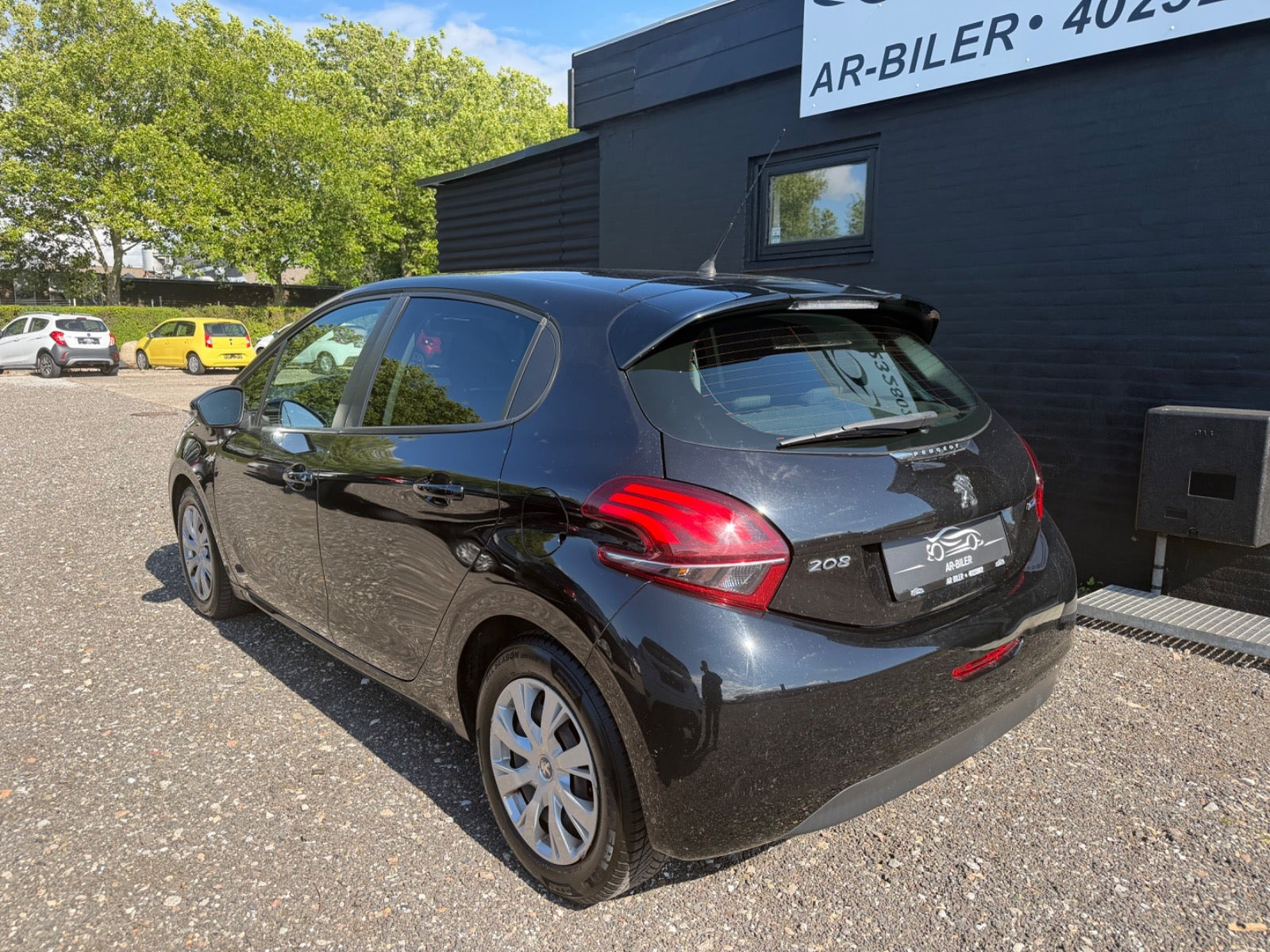 undefined Peugeot 208 fra 2016