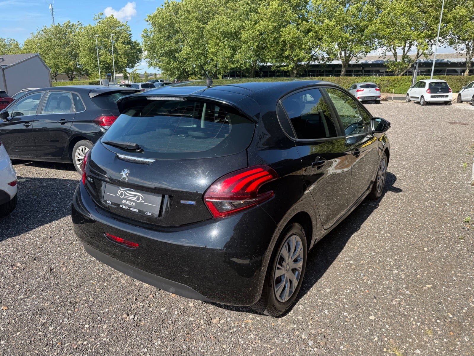 undefined Peugeot 208 fra 2016