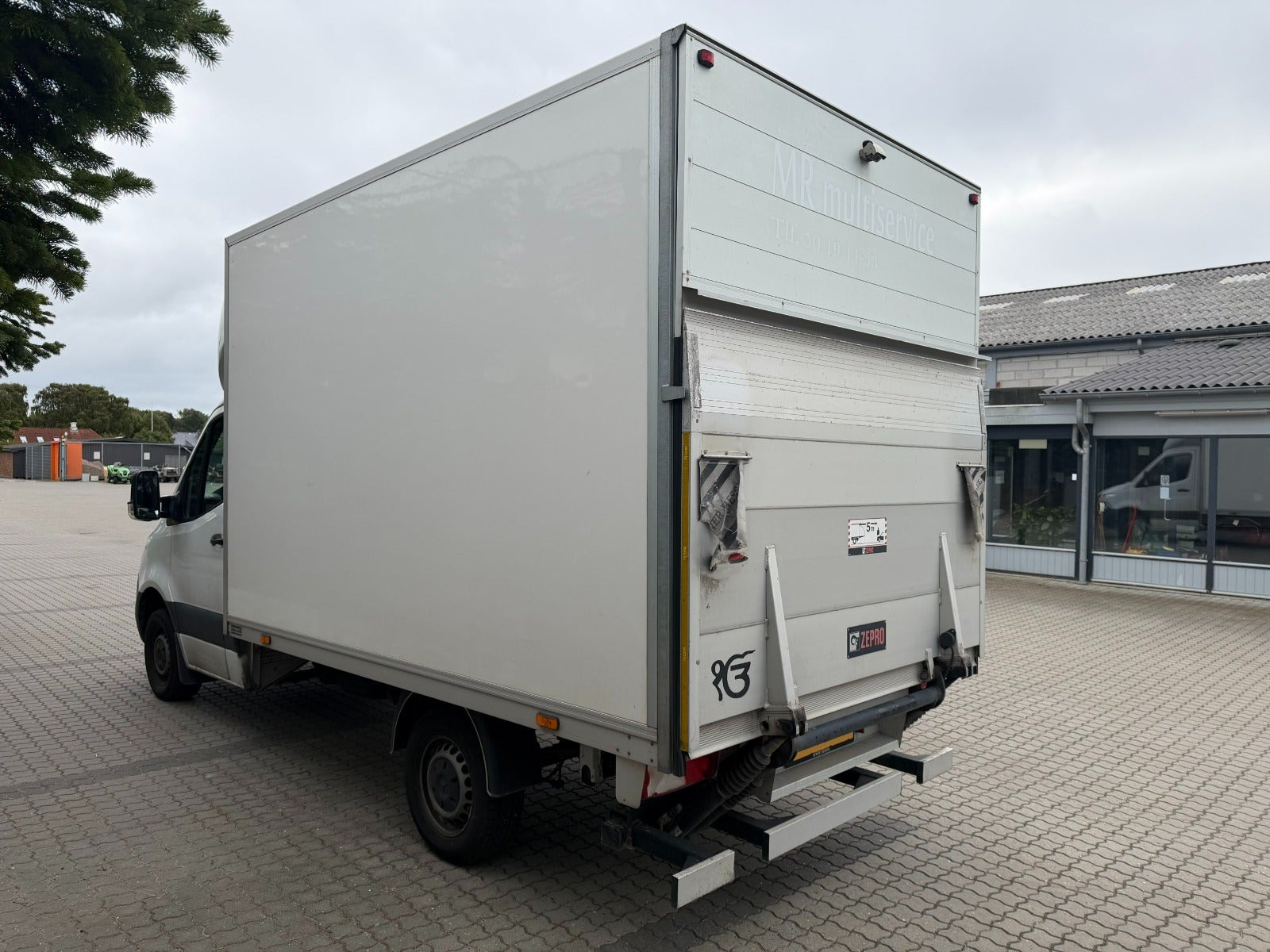 Hvid Mercedes Sprinter 315 fra 2021