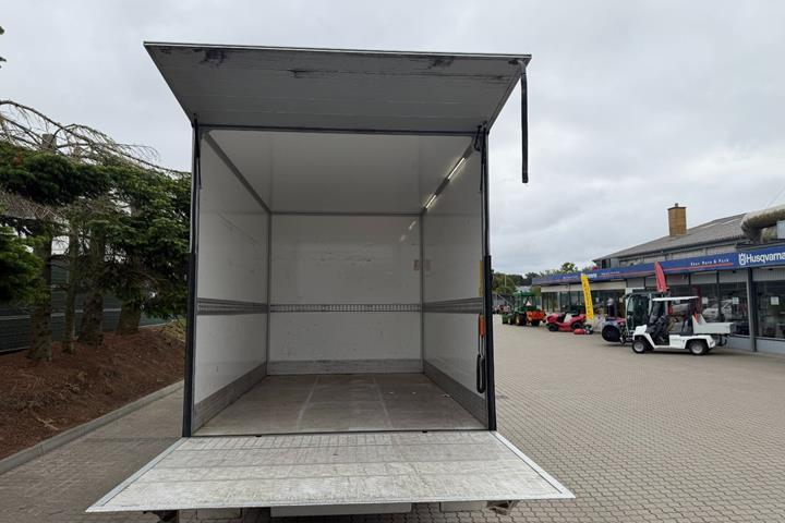 Hvid Mercedes Sprinter 315 fra 2021