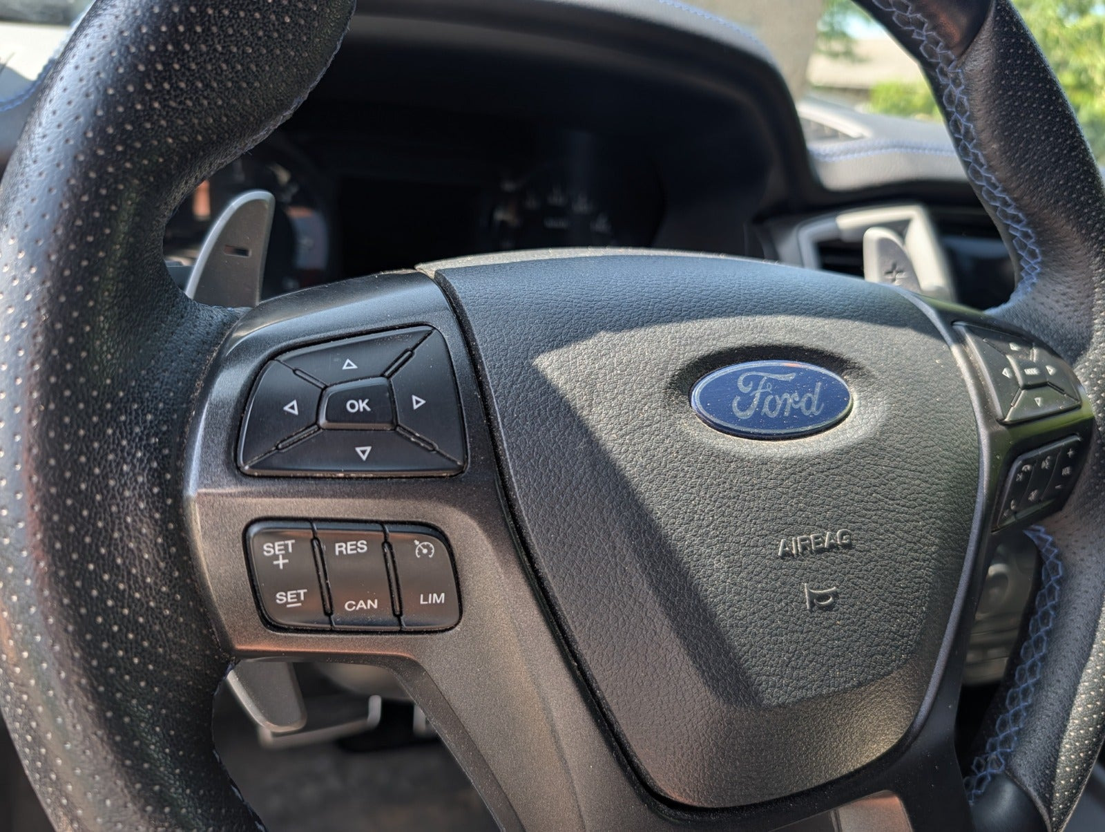 Hvid Ford Ranger fra 2022