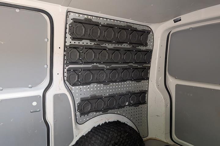 Hvid VW Transporter fra 2022