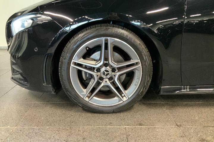 Sort Mercedes A200 d fra 2020