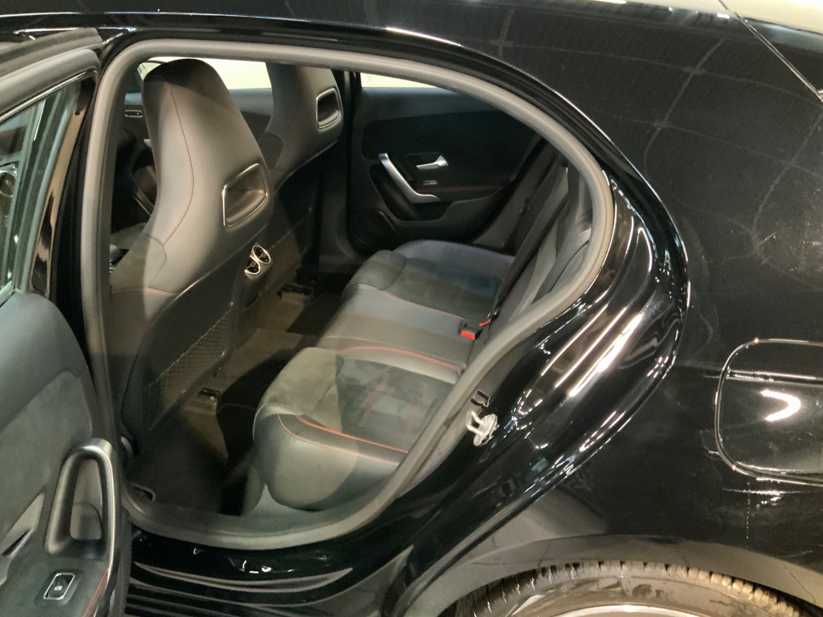 Sort Mercedes A200 d fra 2020