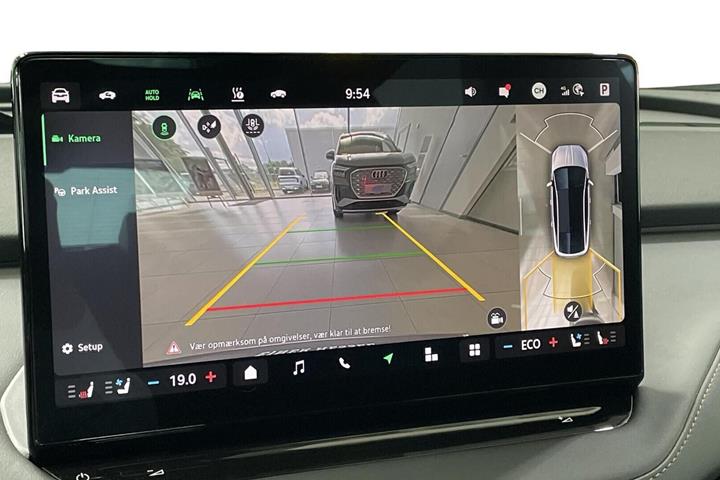 Grå Skoda Enyaq fra 2024
