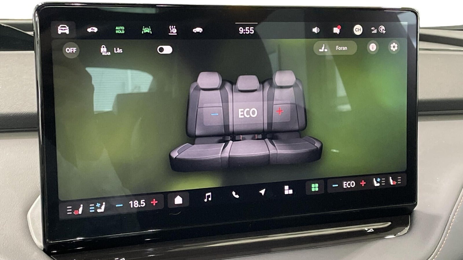 Grå Skoda Enyaq fra 2024