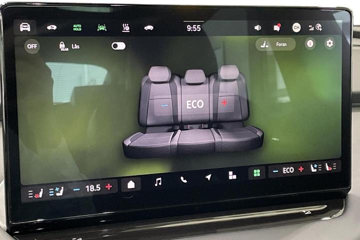 Grå Skoda Enyaq fra 2024