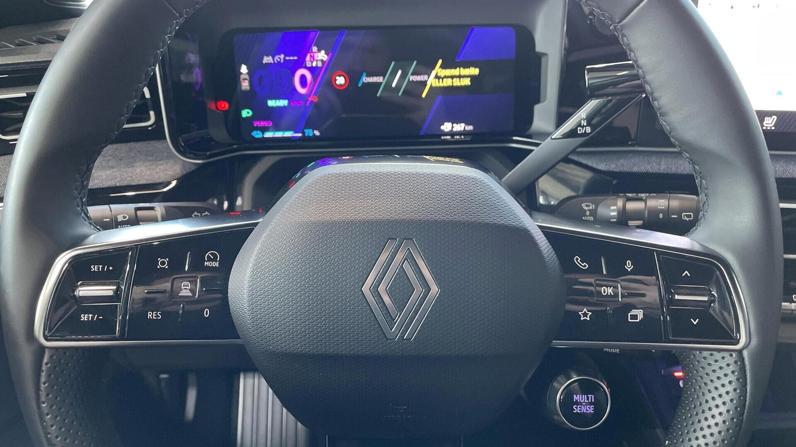 Grøn Renault 5 E-Tech fra 2025