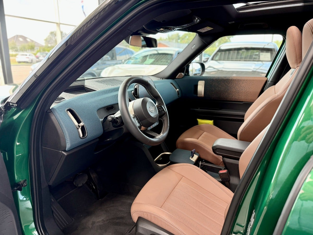 Grøn Mini Countryman E fra 2025
