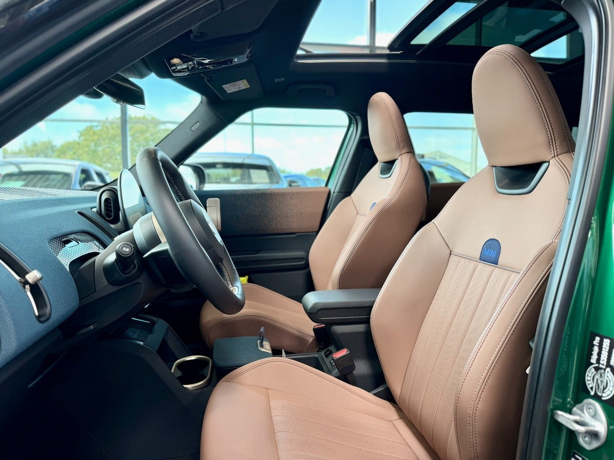Grøn Mini Countryman E fra 2025