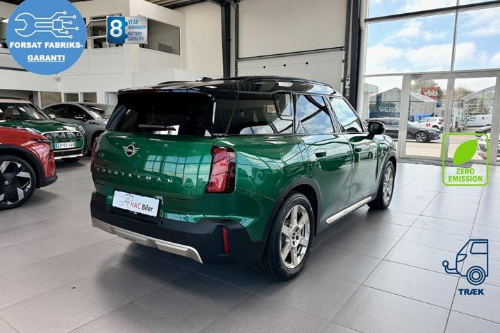 Grøn Mini Countryman E fra 2025