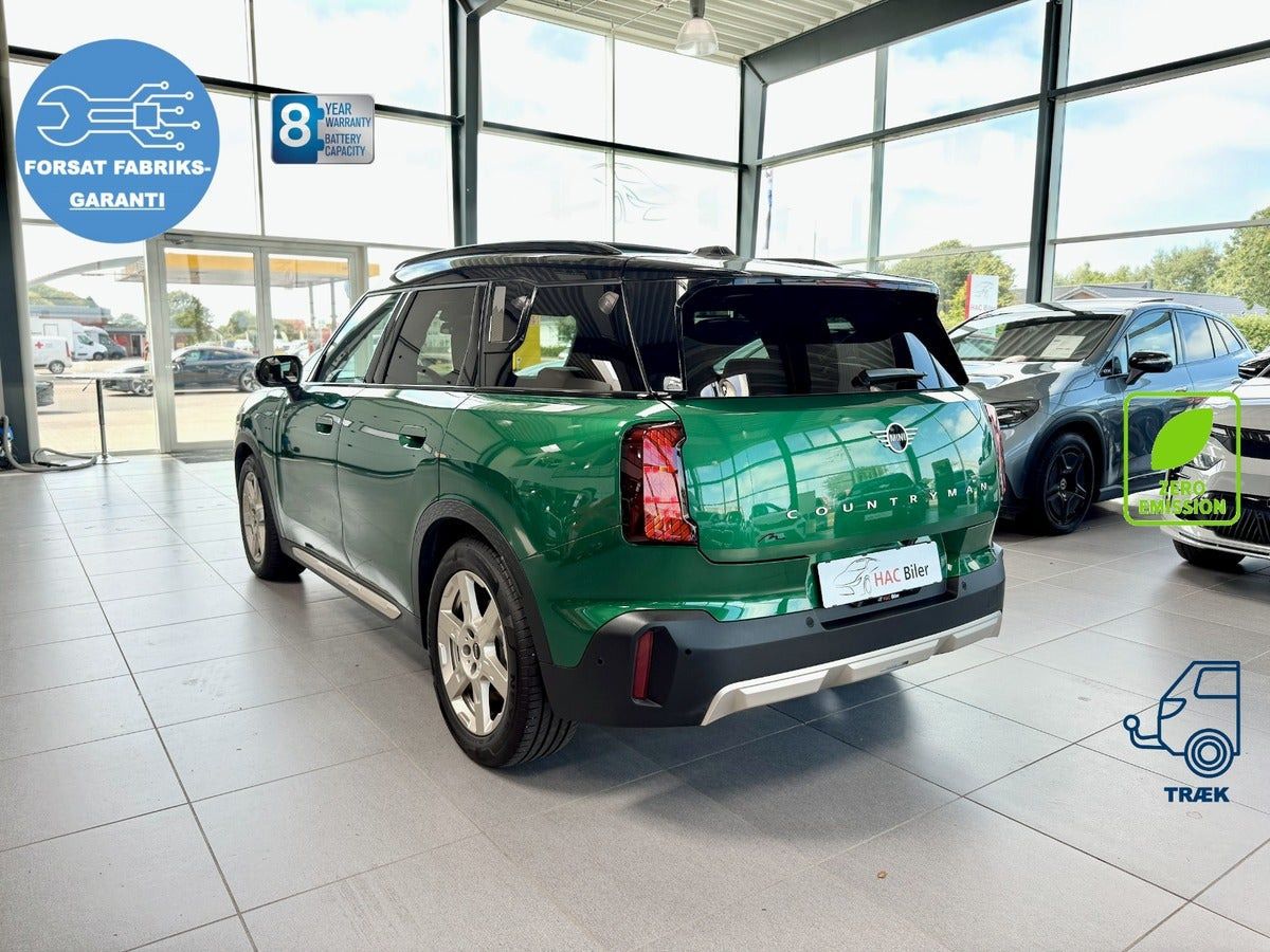 Grøn Mini Countryman E fra 2025