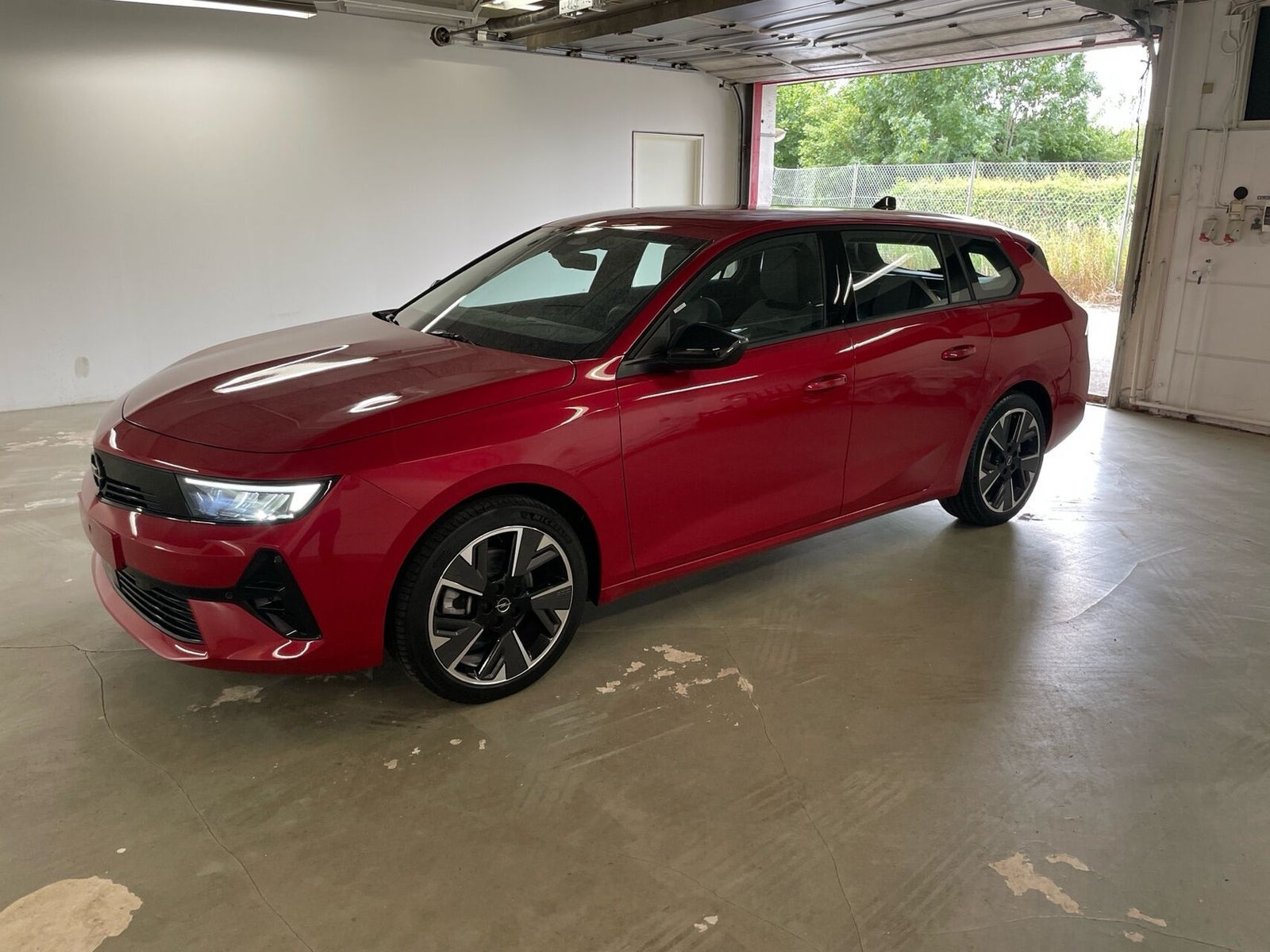 Opel Astra-e 54 Sports Tourer
