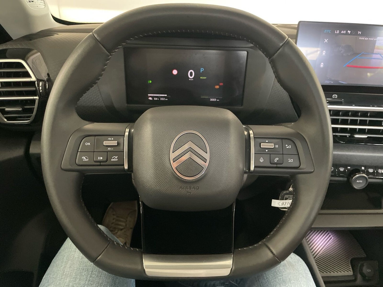 Blå Citroën ë-C4 X fra 2025