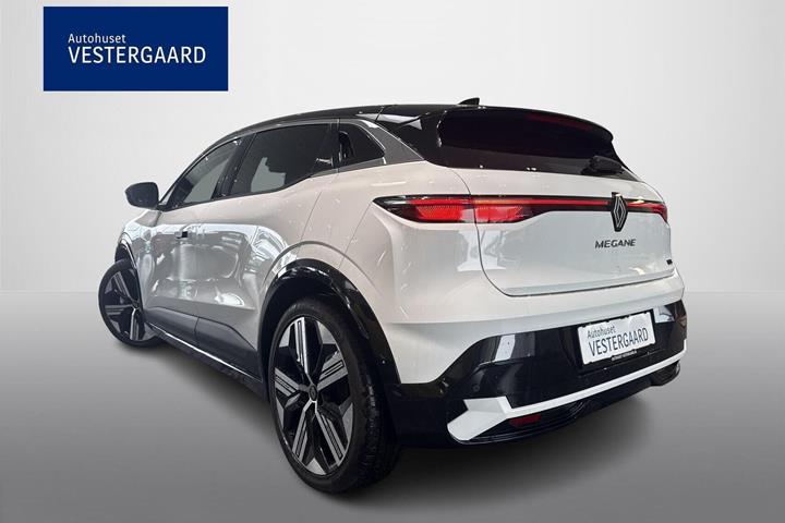 Hvid Renault Megane E-Tech fra 2025