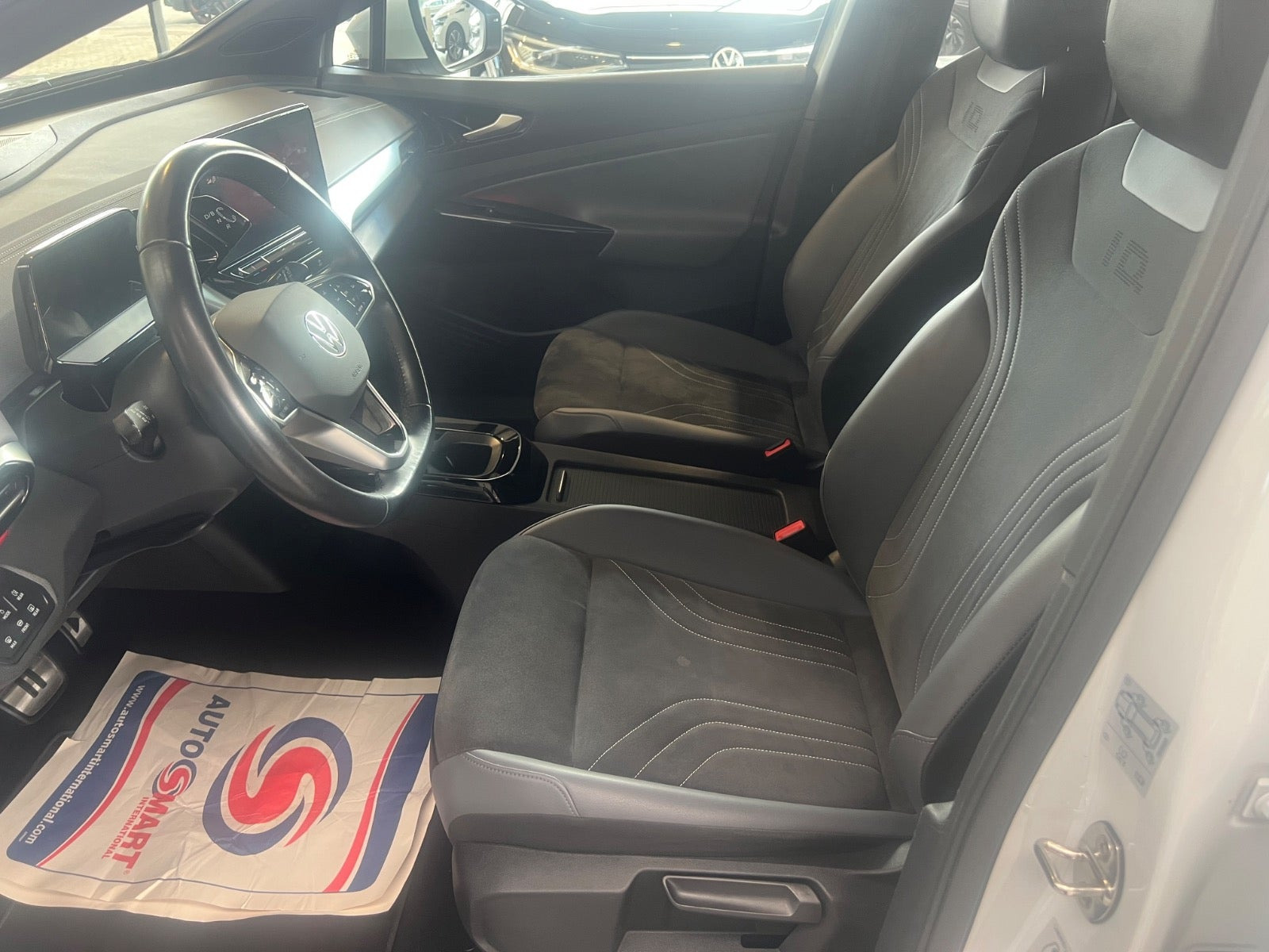 Hvid VW ID.4 fra 2023