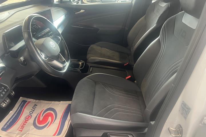 Hvid VW ID.4 fra 2023