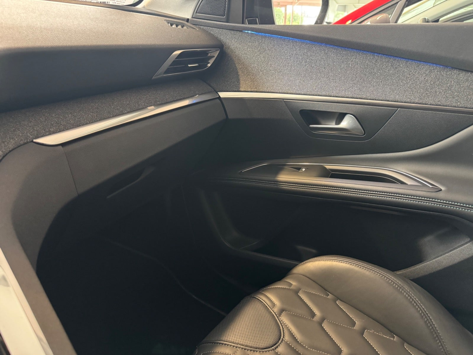 undefined Peugeot 3008 fra 2022