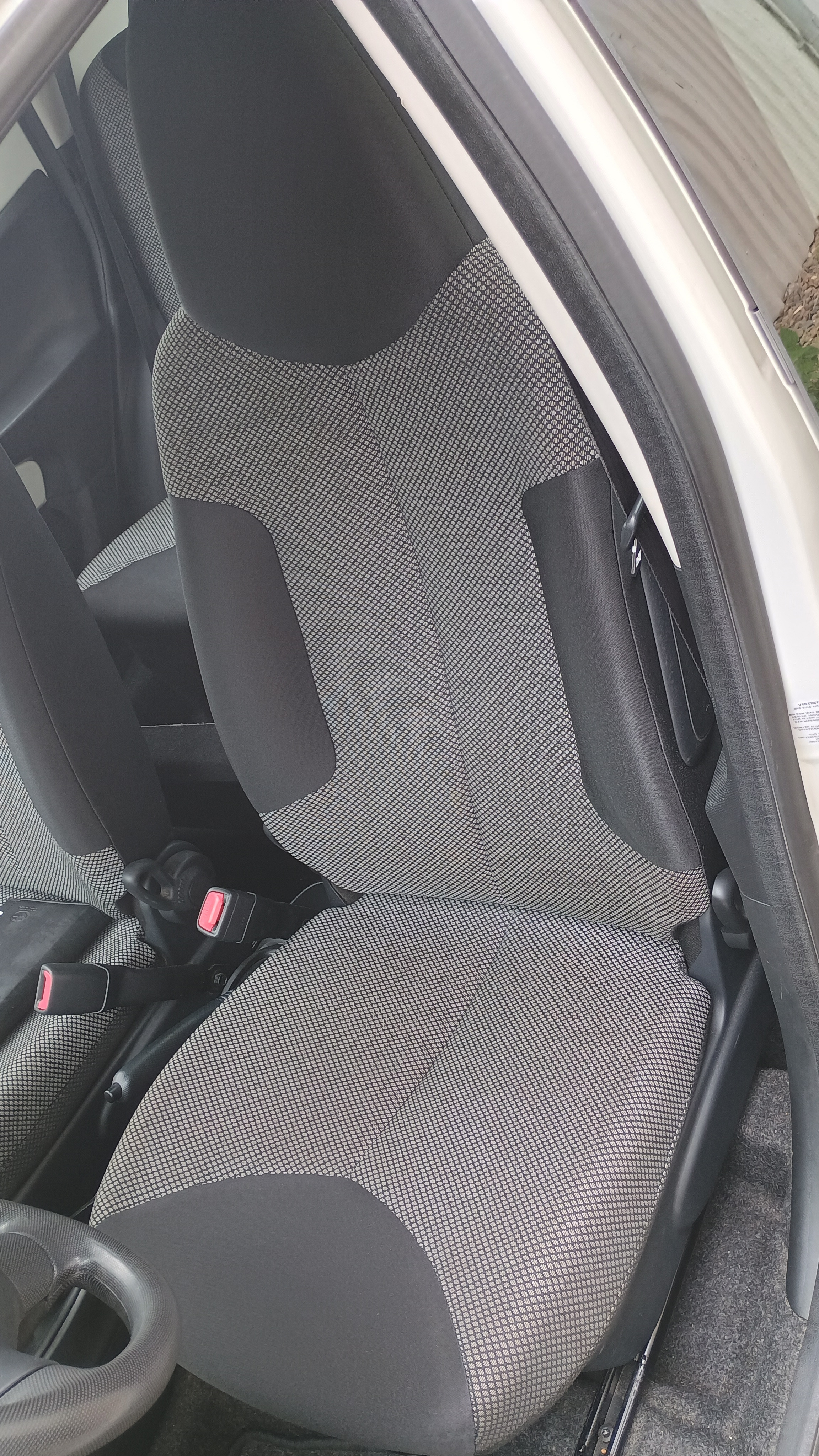 Hvid Toyota Aygo fra 2013