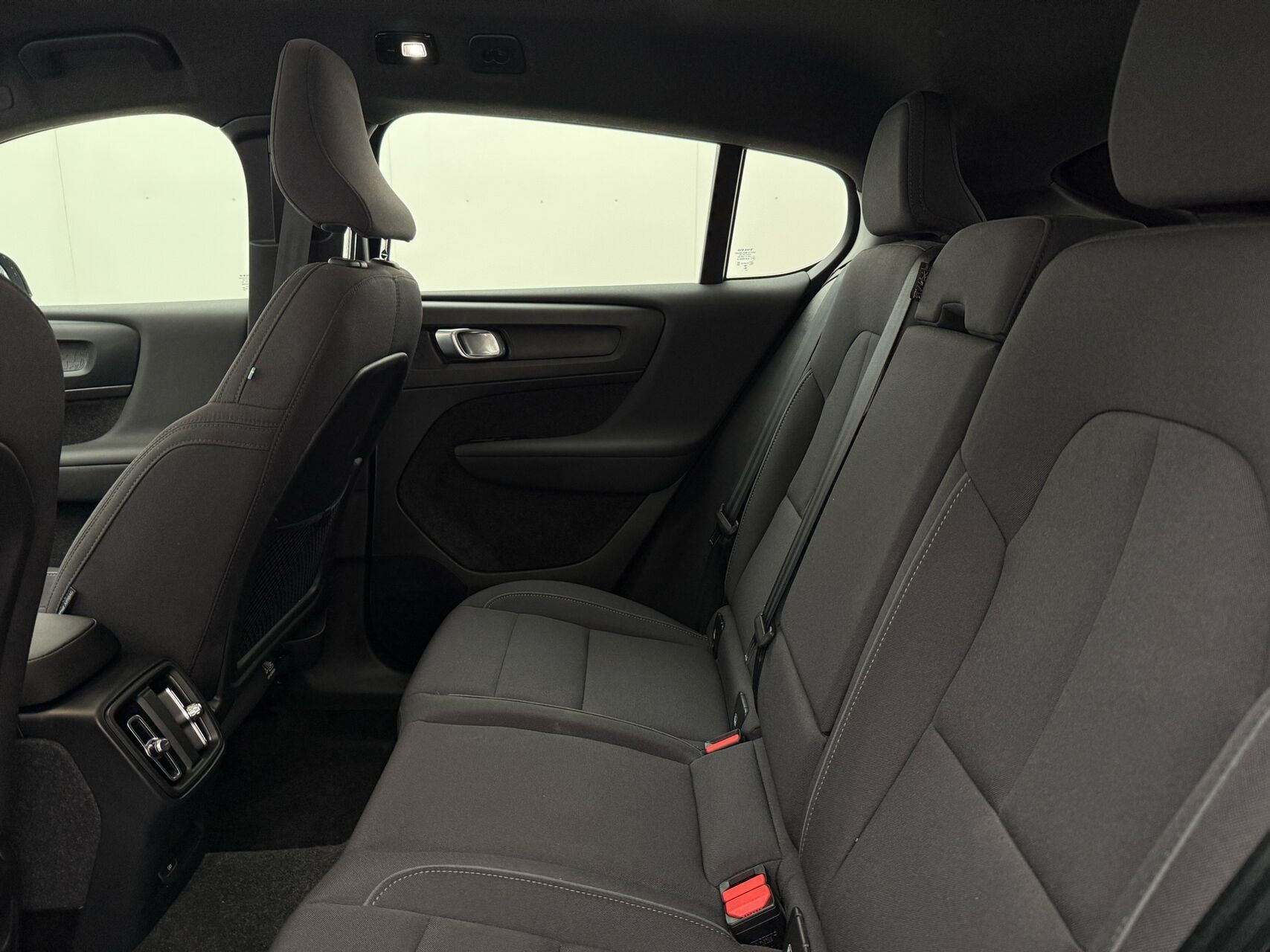 Blå Volvo C40 fra 2023