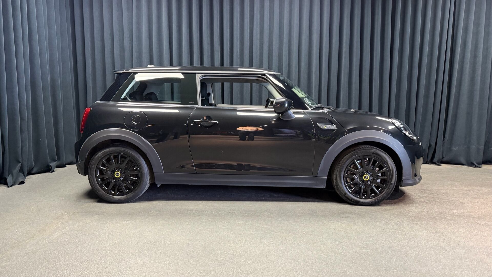 Sort Mini Cooper fra 2023
