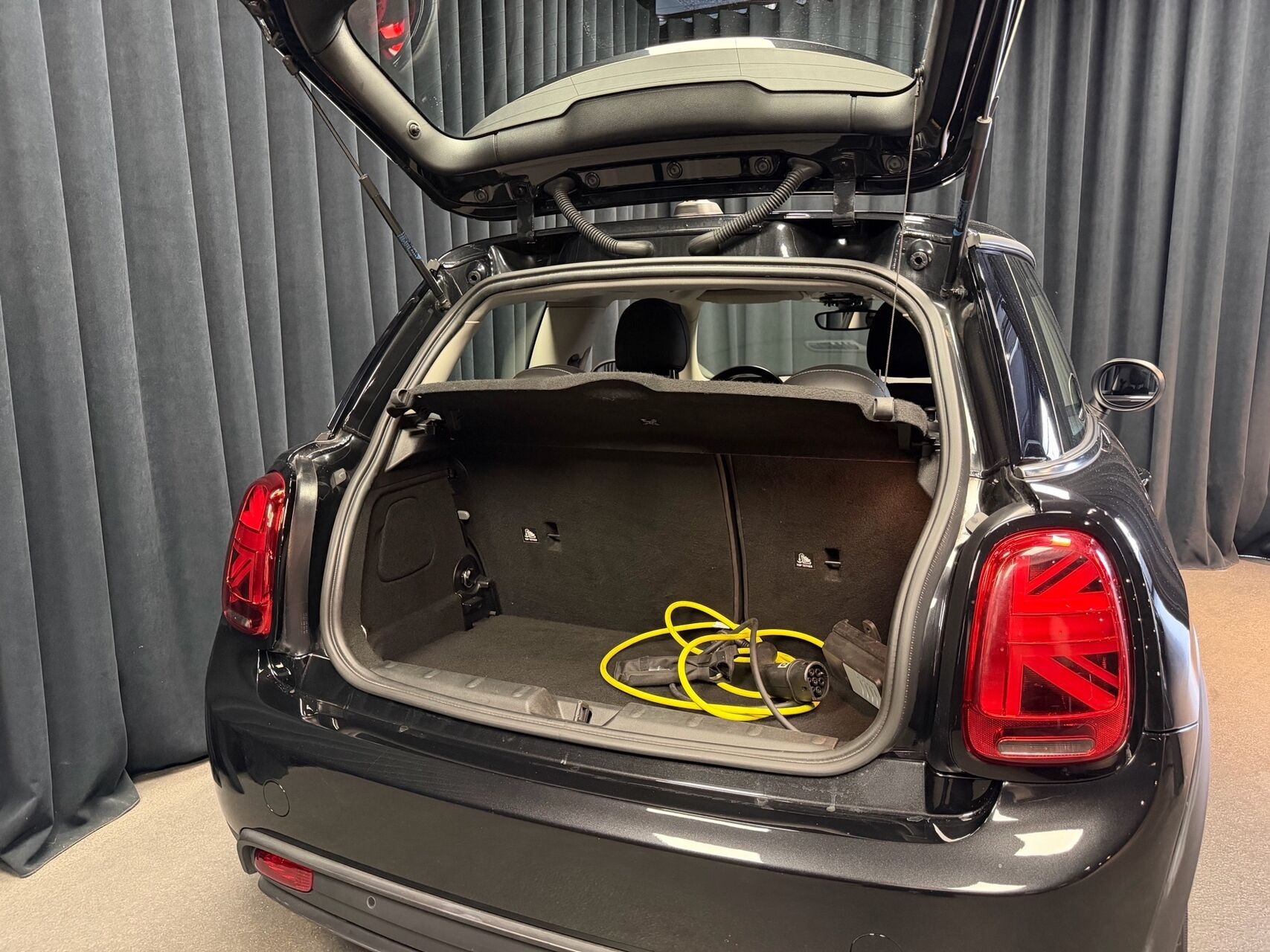 Sort Mini Cooper fra 2023