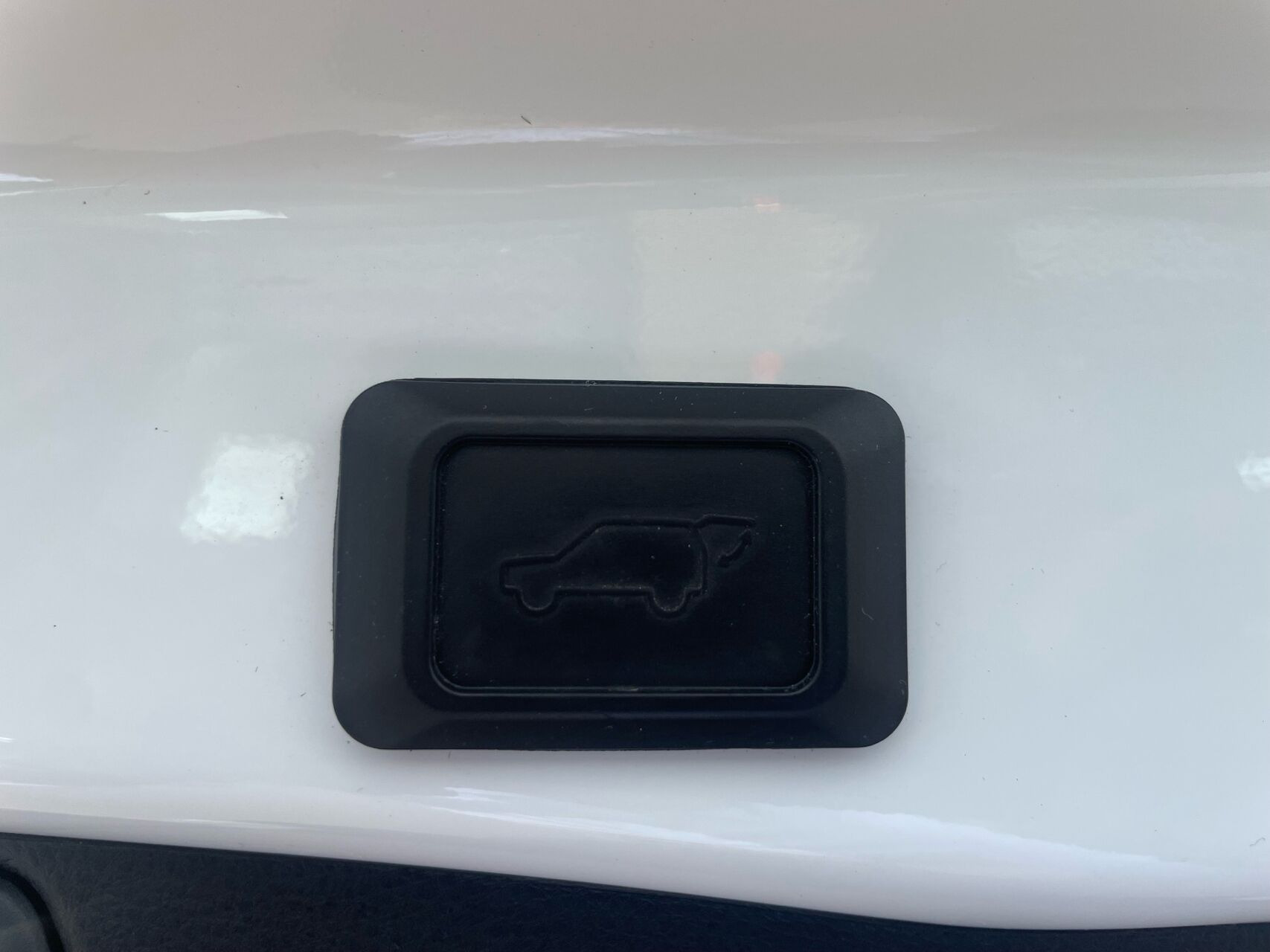 Hvid Toyota RAV4 fra 2021