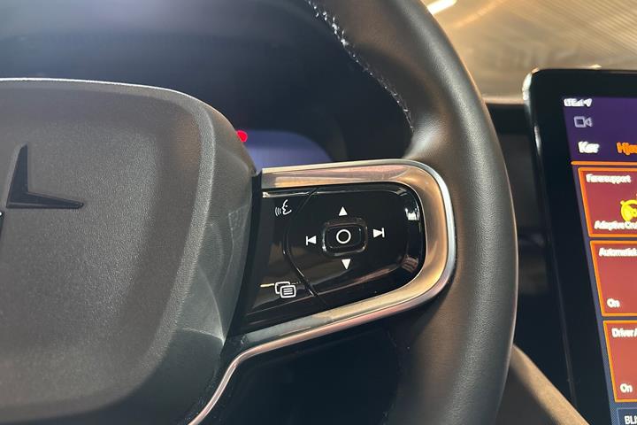 Grå Polestar 2 fra 2025