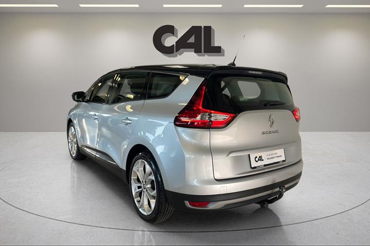 Grå Renault Grand Scénic fra 2019