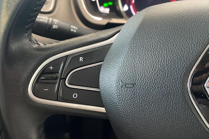 Grå Renault Grand Scénic fra 2019