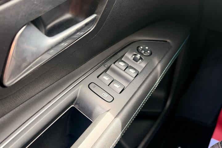 undefined Peugeot 3008 fra 2021