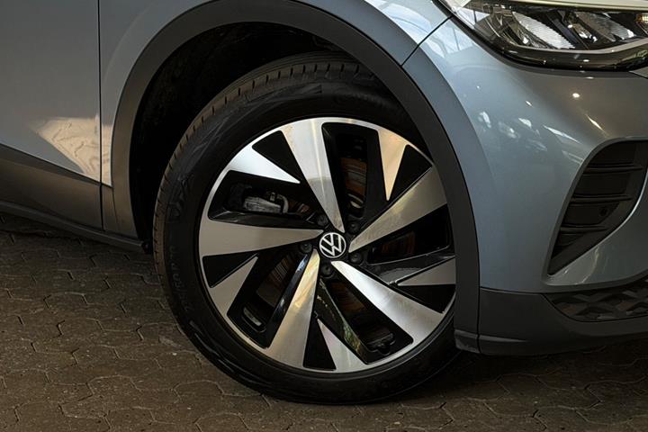 Blå VW ID.4 fra 2022