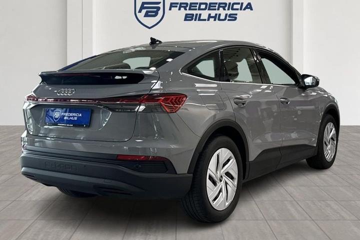 undefined Audi Q4 e-tron fra 2023