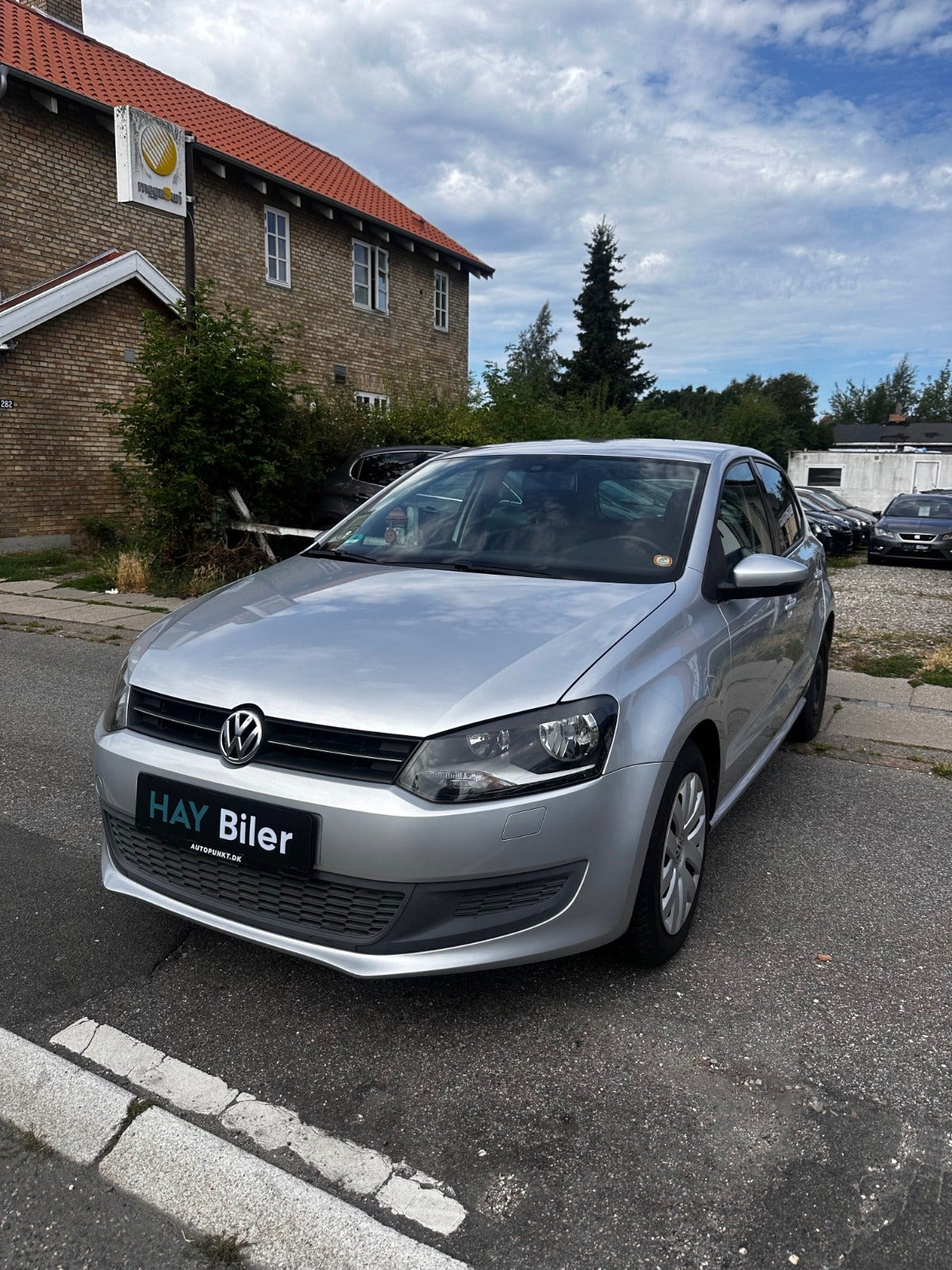 Sølv VW Polo fra 2010
