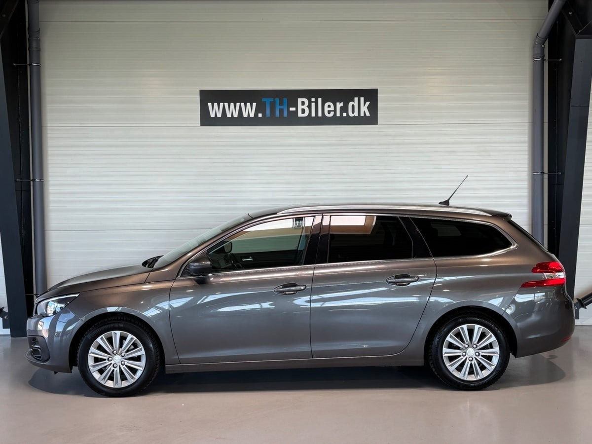 undefined Peugeot 308 fra 2021