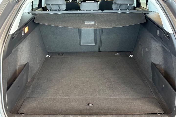 undefined Peugeot 308 fra 2021
