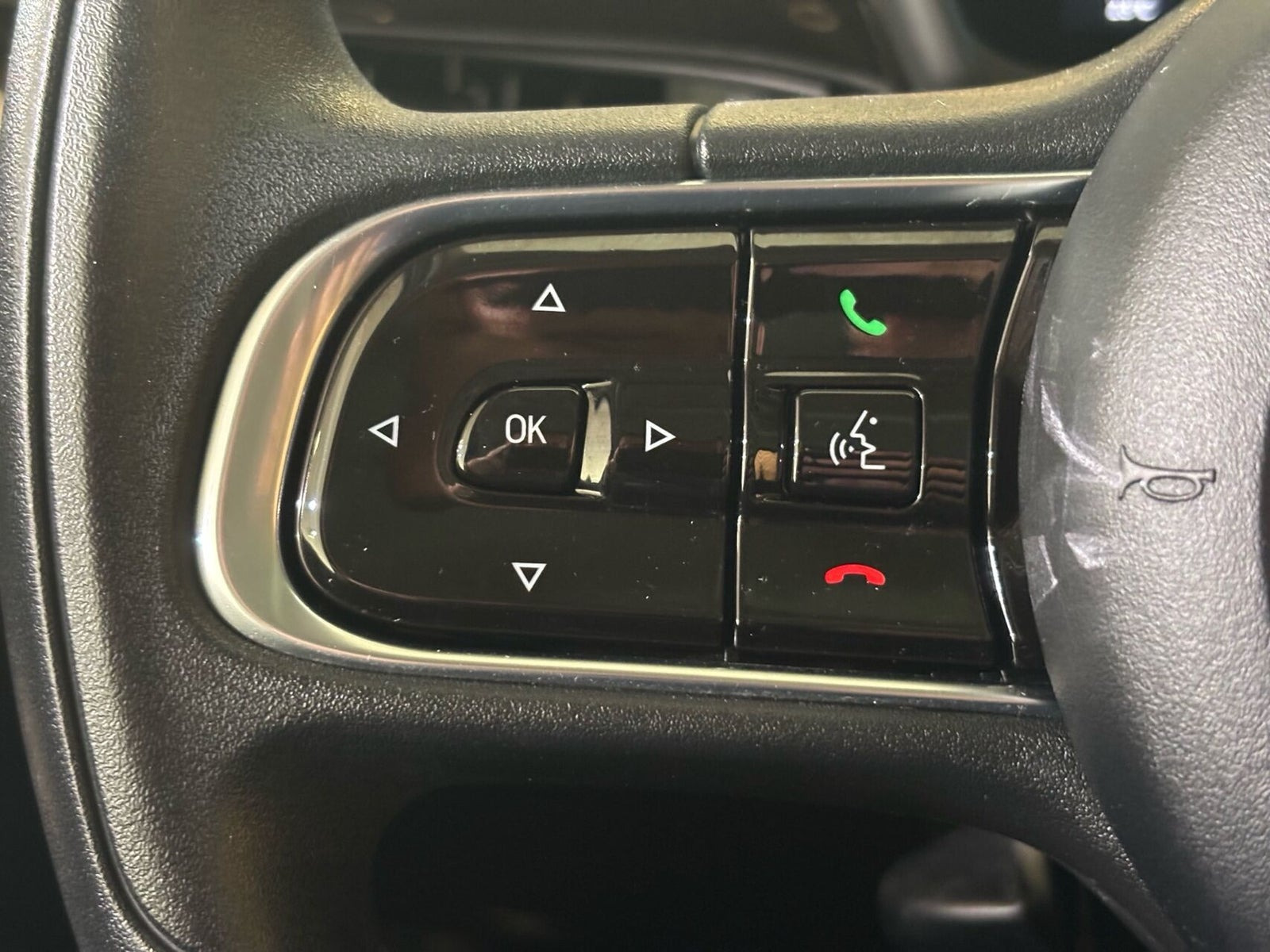 Hvid Fiat 500e fra 2021