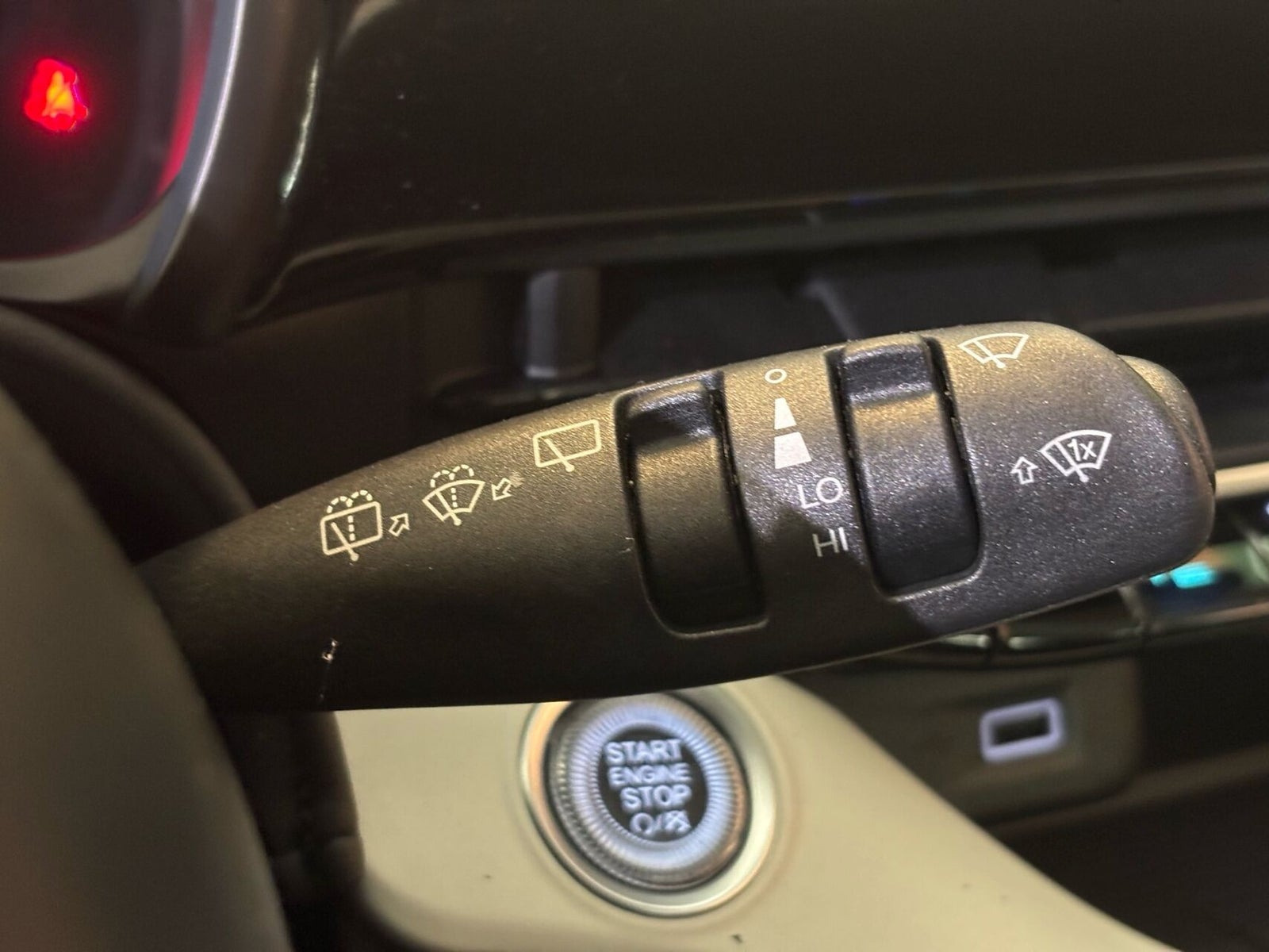 Hvid Fiat 500e fra 2021