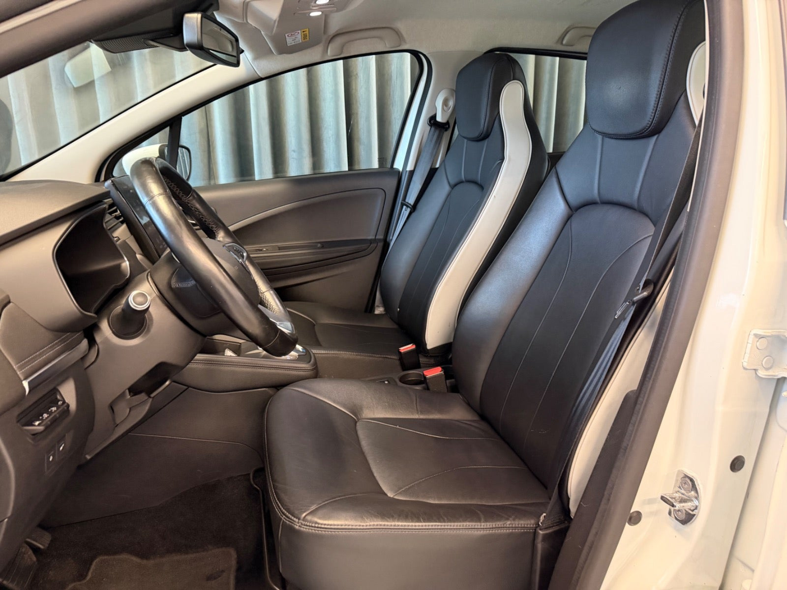 Hvid Renault Zoe fra 2020
