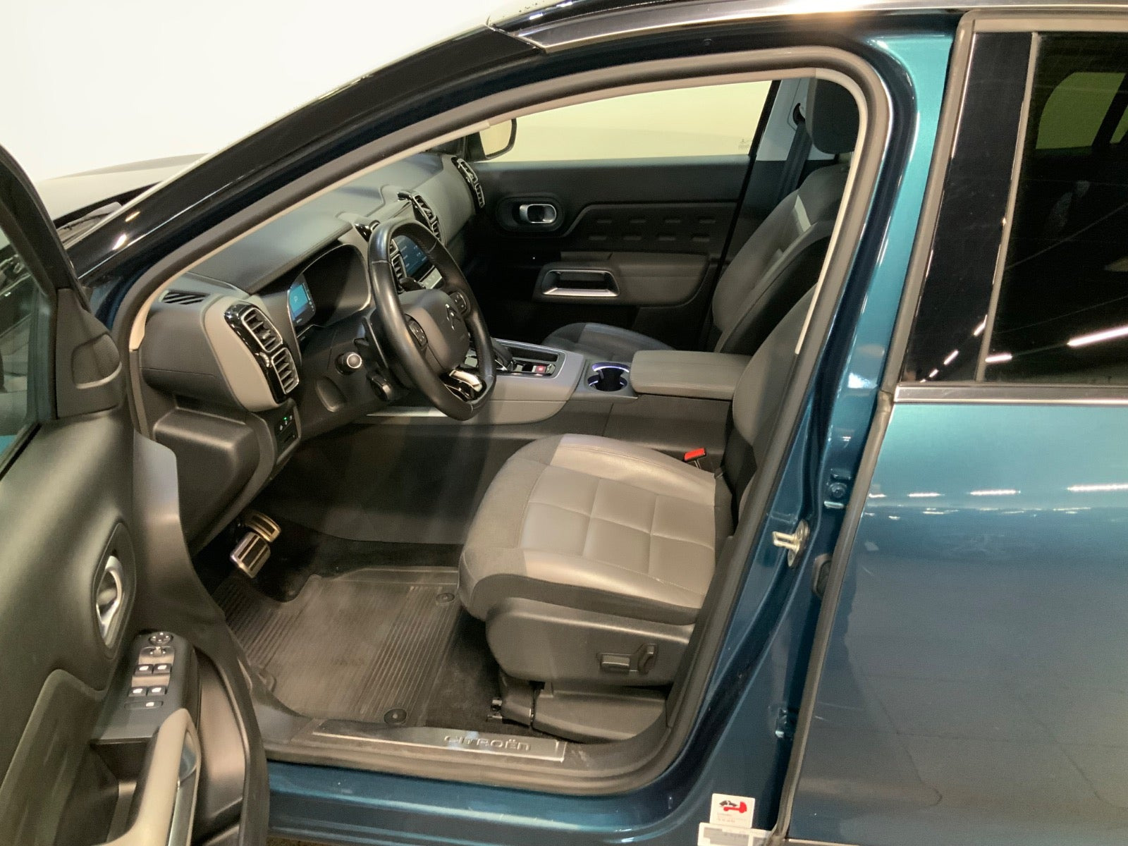 Blå Citroën C5 Aircross fra 2021