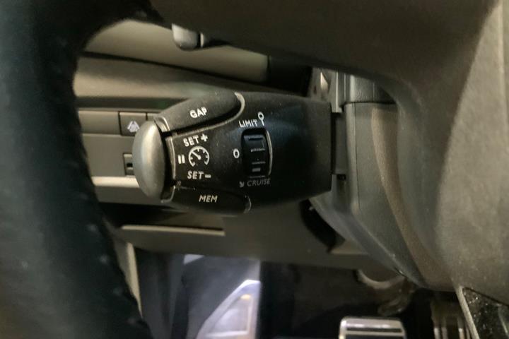 Blå Citroën C5 Aircross fra 2021