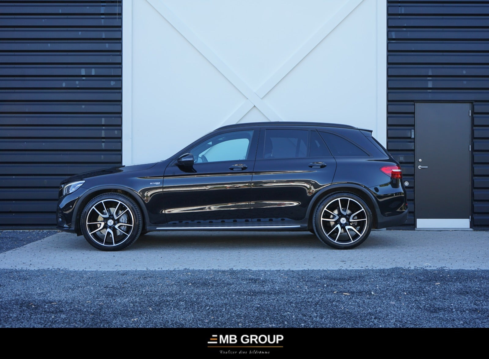 Sort Mercedes GLC43 fra 2017