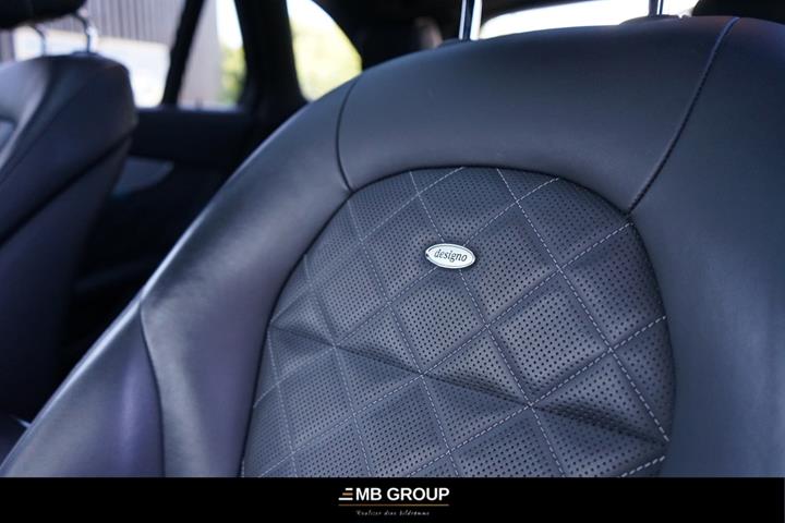 Sort Mercedes GLC43 fra 2017