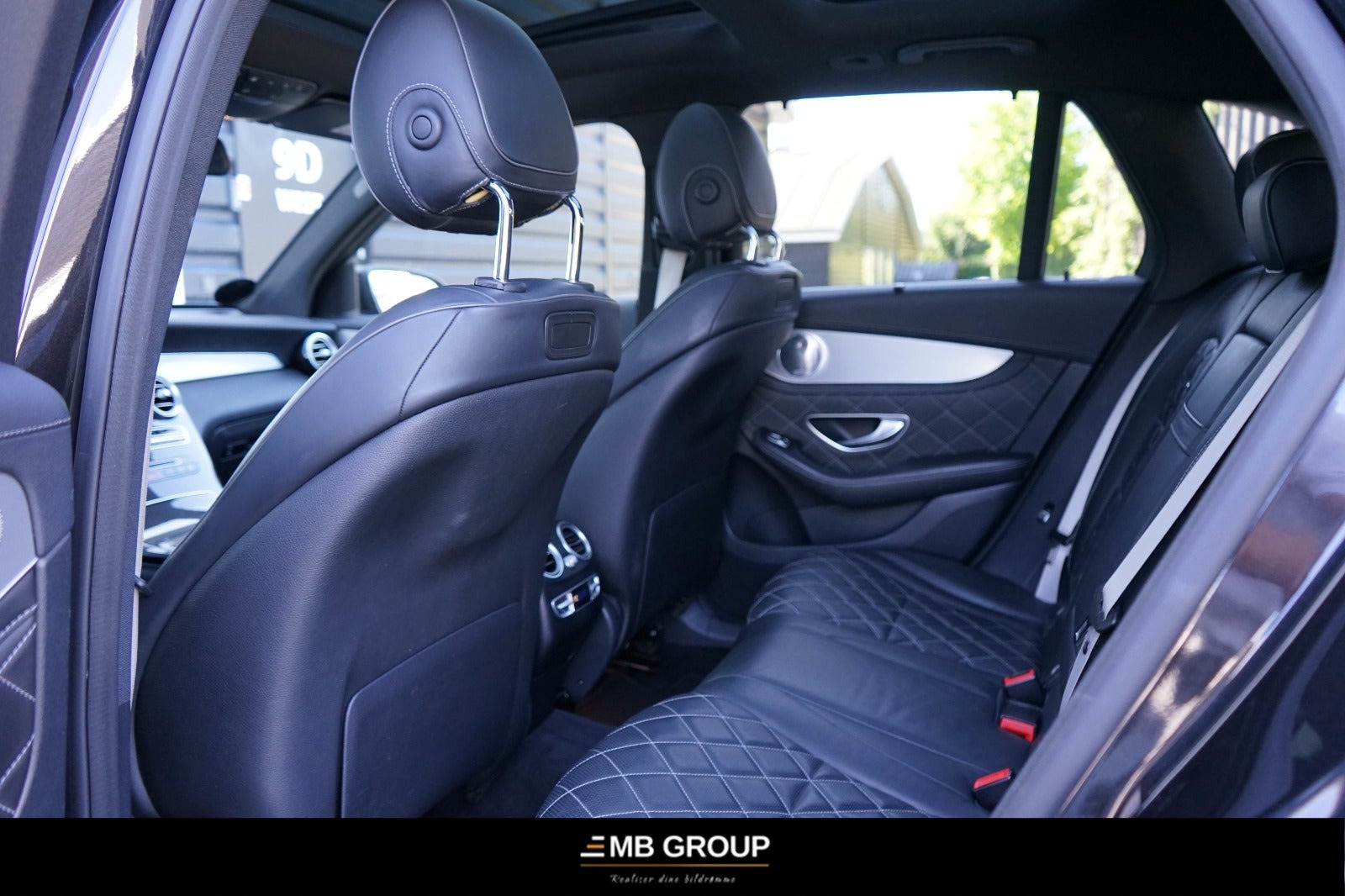 Sort Mercedes GLC43 fra 2017