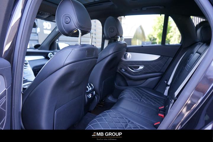 Sort Mercedes GLC43 fra 2017
