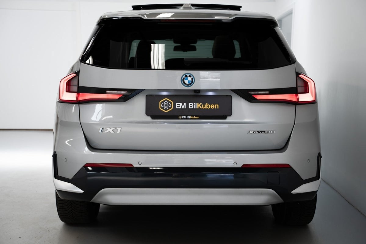 undefined BMW iX1 fra 2024