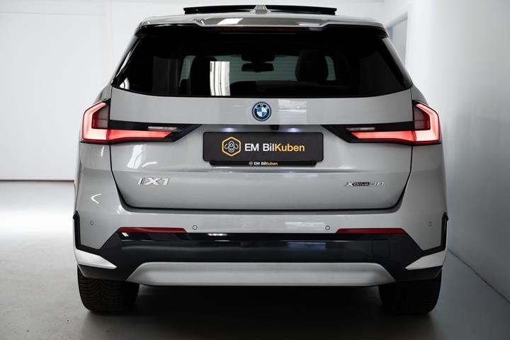 undefined BMW iX1 fra 2024