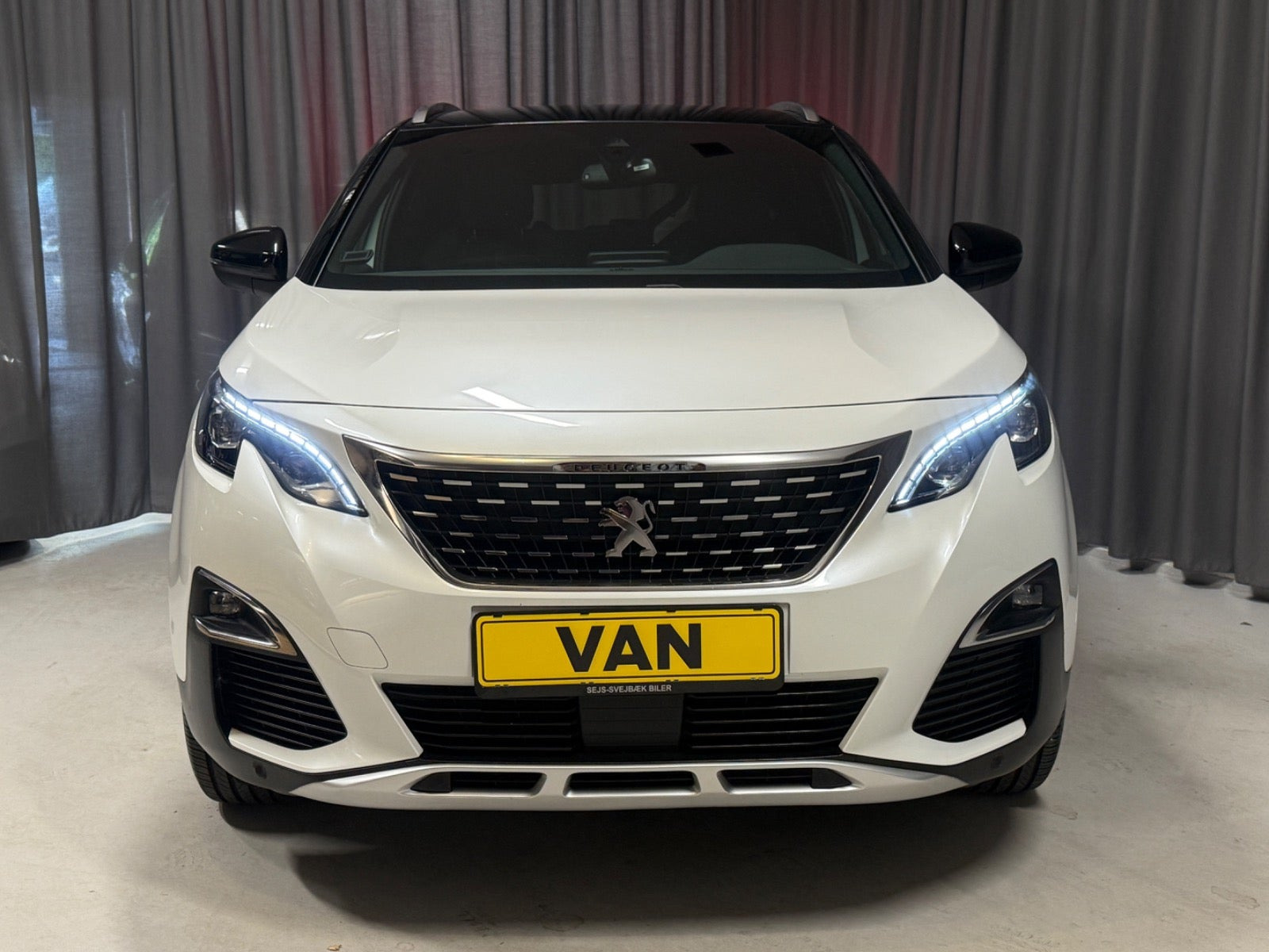 Hvid Peugeot 3008 fra 2019