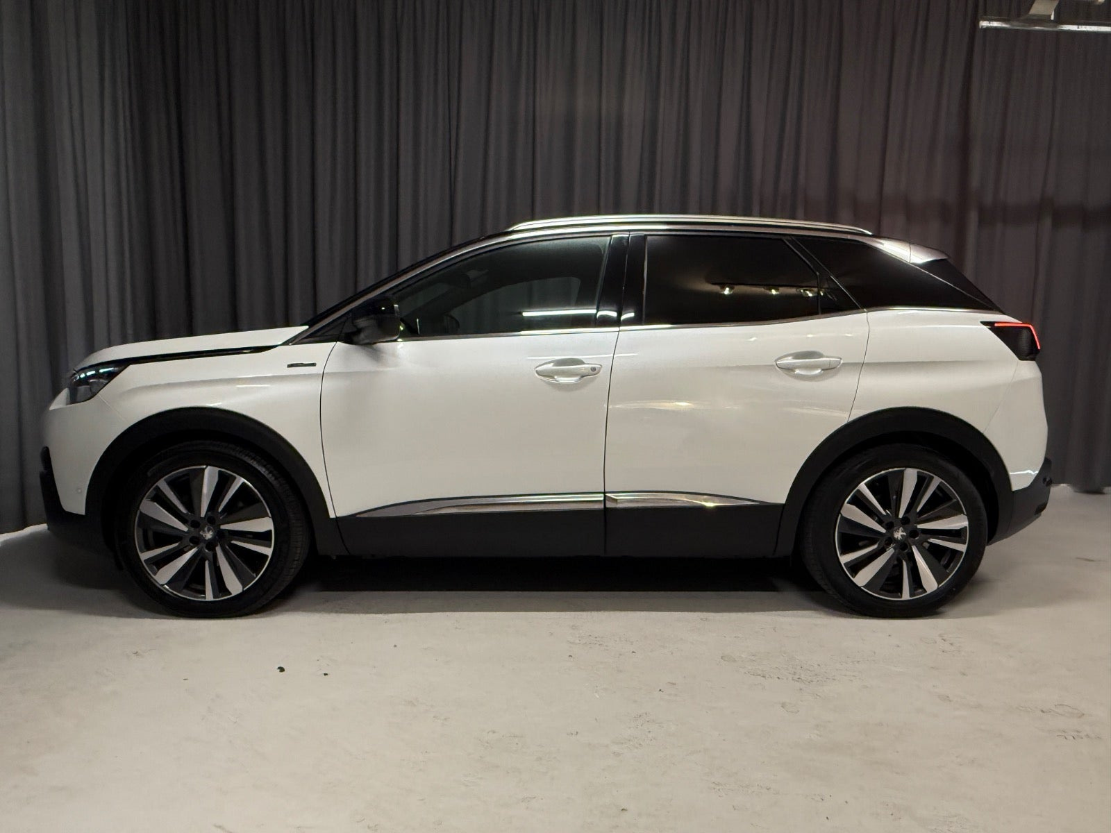 Hvid Peugeot 3008 fra 2019