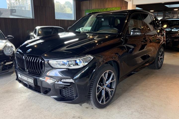 undefined BMW X5 fra 2021